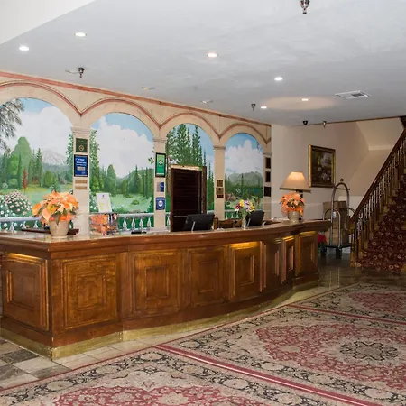 Chateau Big Bear Boutique Hotel, BW Signature Collection-3